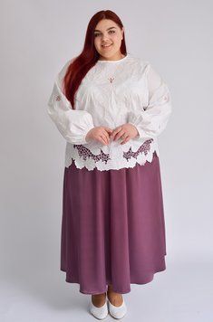 Изысканная блуза белого цвета с флористической вышивкой БЛ-27794-36 фото